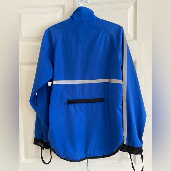 Vintage MEC royal blue running/cycling jacket - Picture 2 of 5